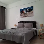 Luxury Center - Garofita Romana Apartman Bukarest