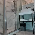 Apartman Luxury Center - Garofita Romana *