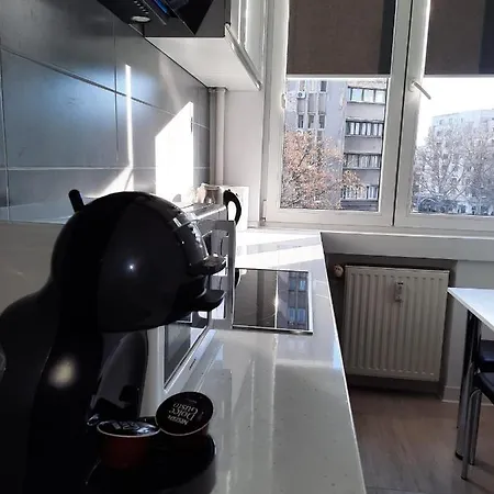 Luxury Center - Garofita Romana